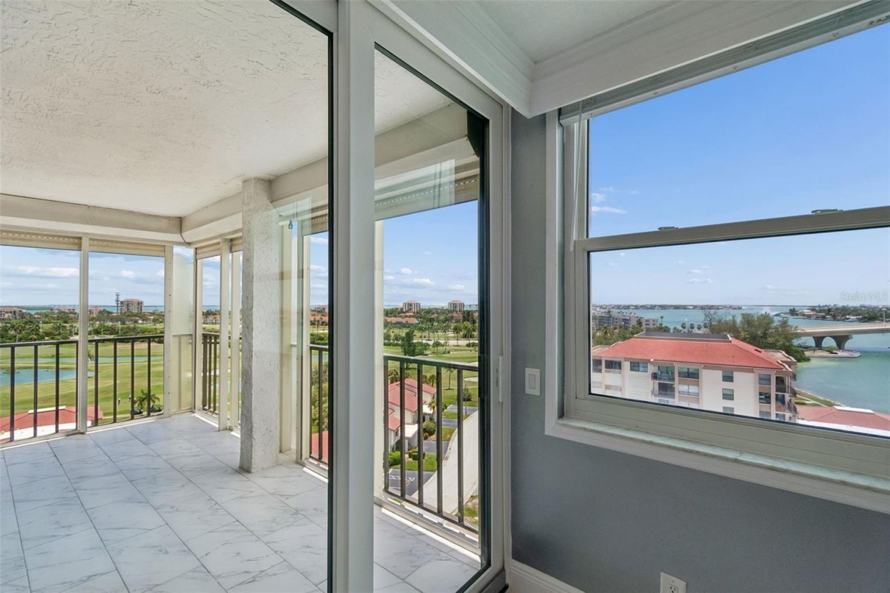 6265 Sun Boulevard, Unit 1004, Saint Petersburg, FL 33715 Photo