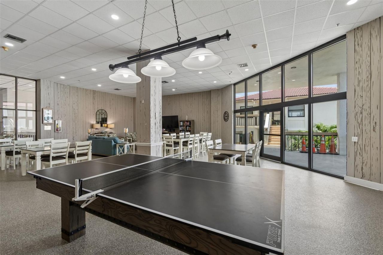 6265 Sun Boulevard, Unit 1004, Saint Petersburg, FL 33715 Photo