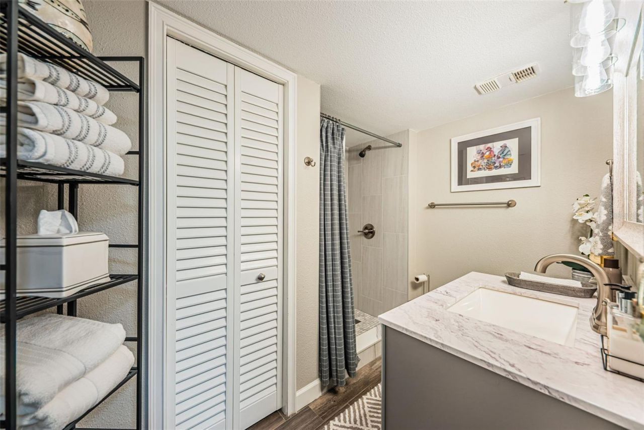 5825 Puerta Del Sol Boulevard S, Unit 166, Saint Petersburg, FL 33715 Photo