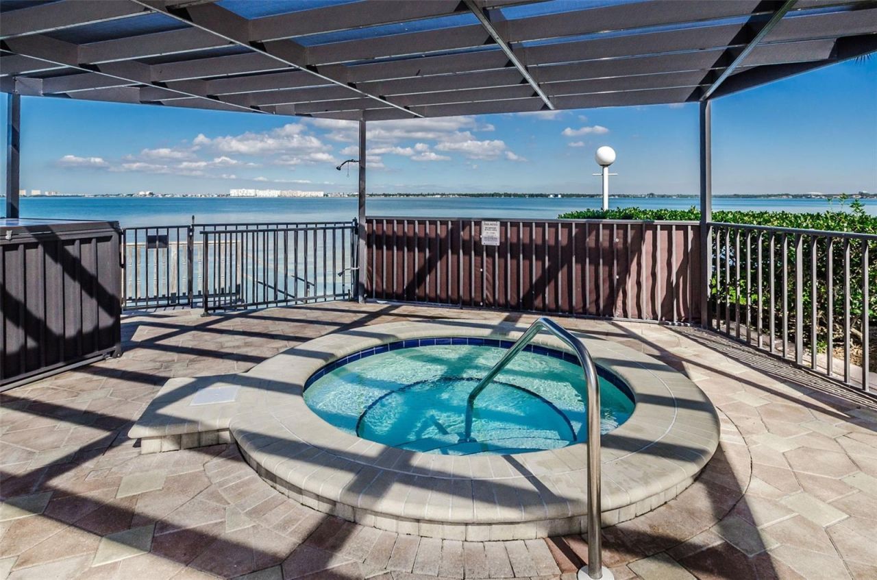 5825 Puerta Del Sol Boulevard S, Unit 166, Saint Petersburg, FL 33715 Photo
