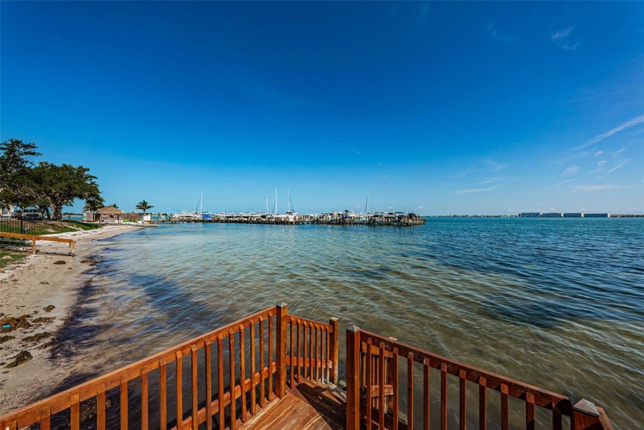 5825 Puerta Del Sol Boulevard S, Unit 166, Saint Petersburg, FL 33715 Photo