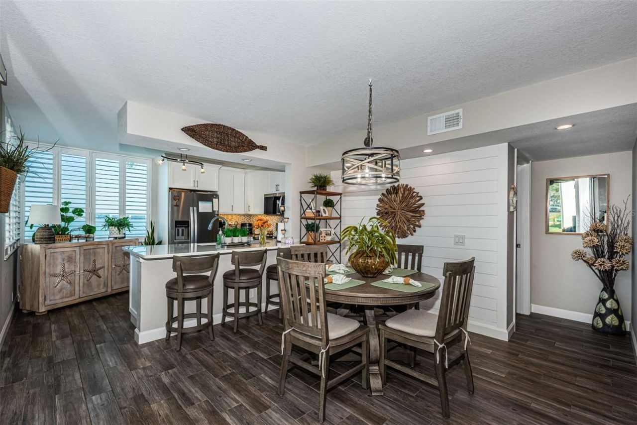 5825 Puerta Del Sol Boulevard S, Unit 166, Saint Petersburg, FL 33715 Photo