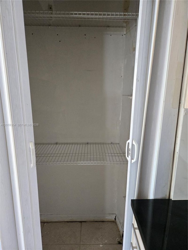 7930 NW 174th Ter, Hialeah, FL 33015 Photo