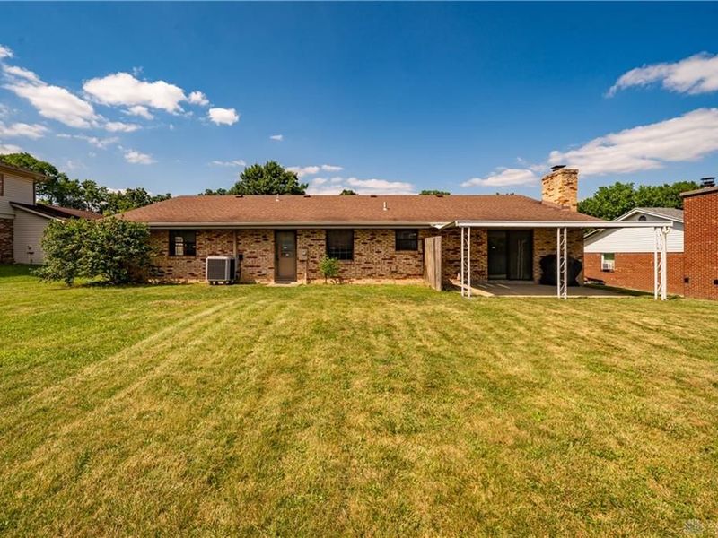 2126 Sherwood Forest Drive, Miamisburg, OH 45342 Photo 33