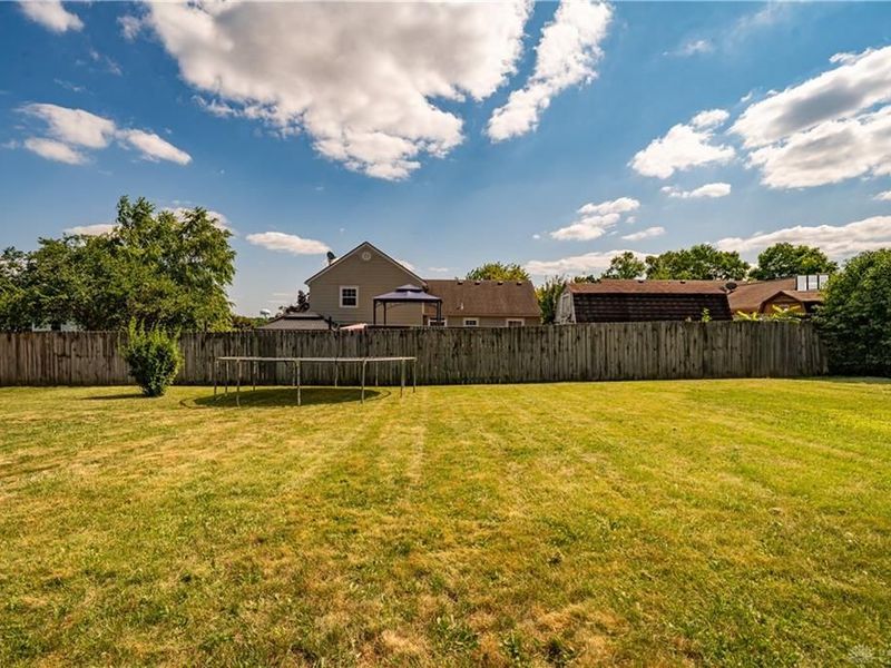 2126 Sherwood Forest Drive, Miamisburg, OH 45342 Photo 35