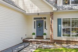 5452 Roxbury Drive photo 4