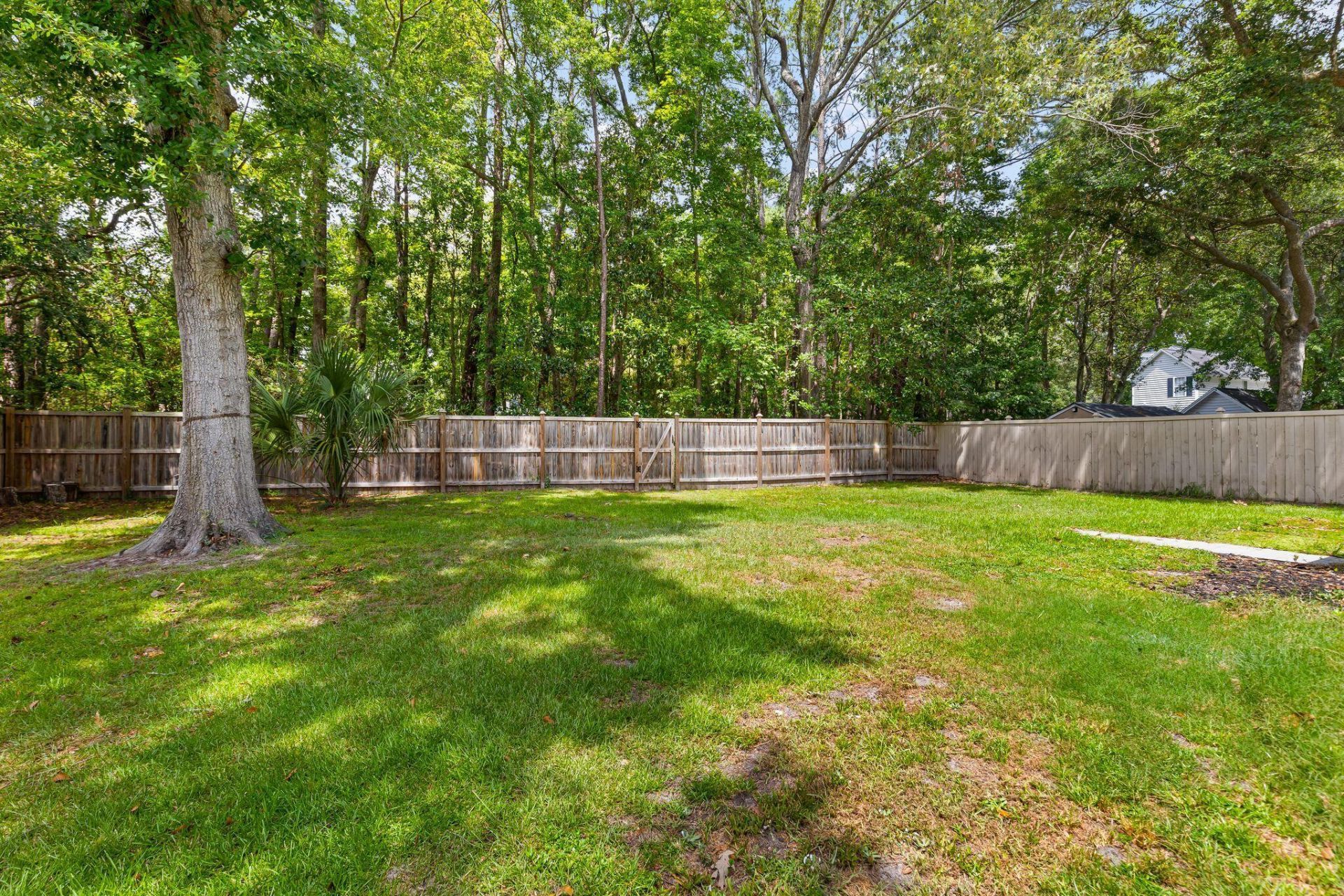 5452 Roxbury Drive Photo 41