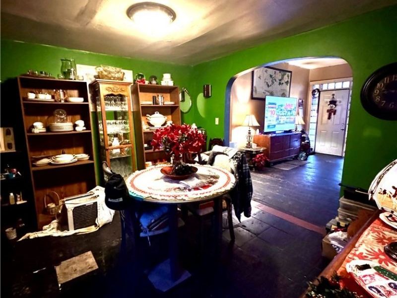 836 Main Street, Bridgeport, OH 43912 Photo 7
