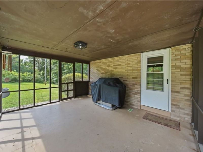 1000 State Route 339, Belpre, OH 45714 Photo 6