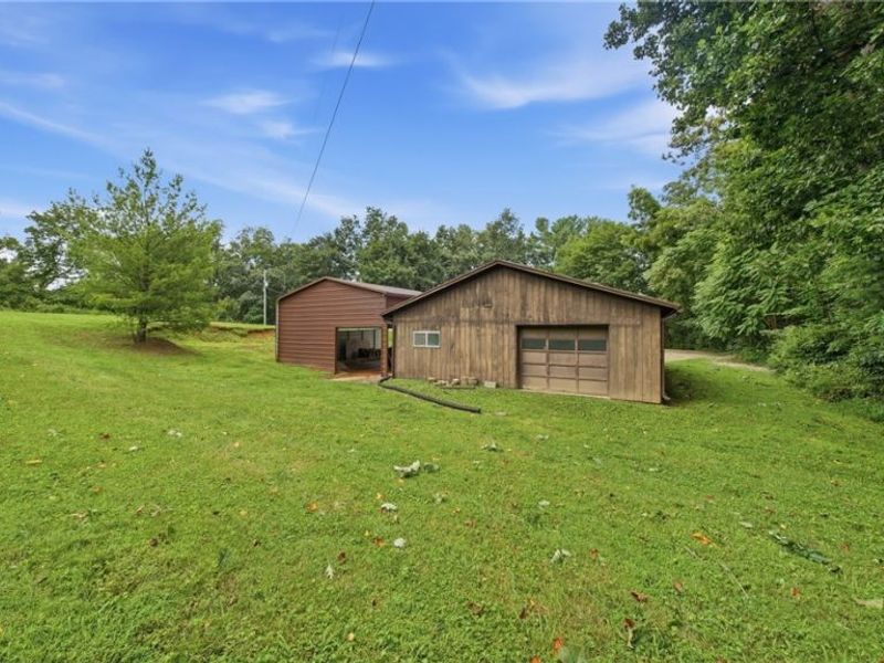 1000 State Route 339, Belpre, OH 45714 Photo 9