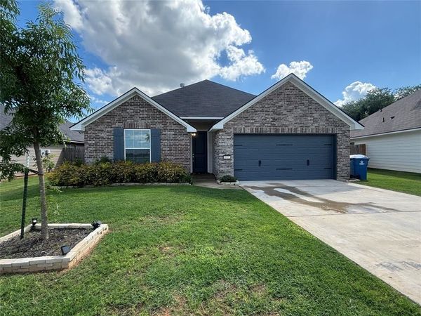 3337 Grand Lake Drive, Bossier City, LA 71111