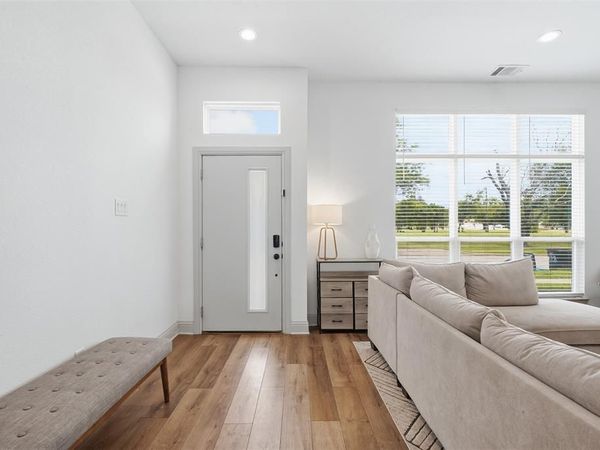 3128 Wayside Avenue , Fort Worth, TX 76110