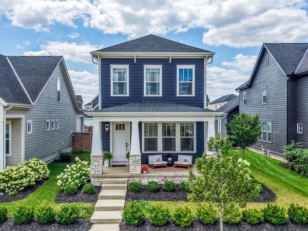 5076 Maple Drive , Lewis Center, OH 43035