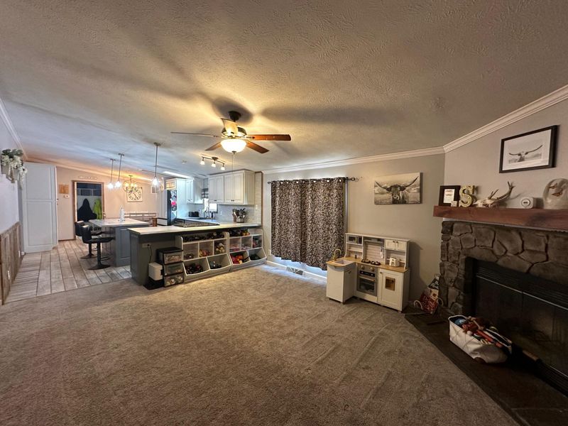 19360 Hampshire Road, Utica, OH 43080 Photo 9