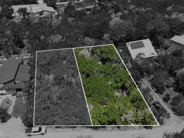 1660 WINDING CREEK TRL, Spring Branch, TX 78070