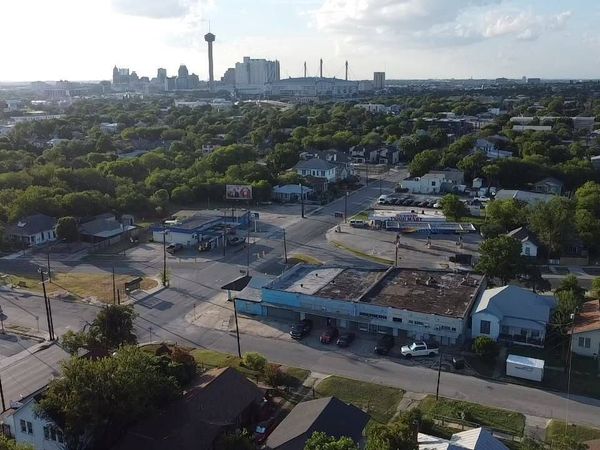202 Aransas, San Antonio, TX 78210