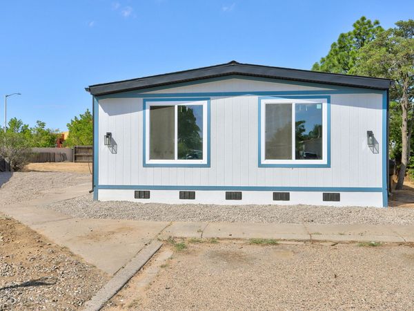 602 Fountain Court SE, Albuquerque, NM 87124