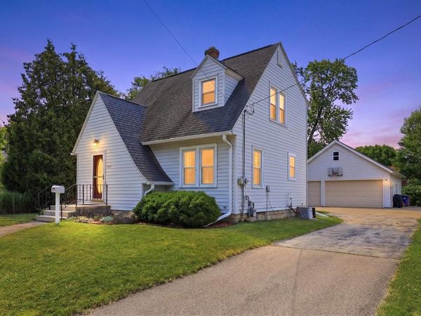 709 2ND STREET, Menasha, WI 54952