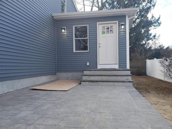 134 Ralph Avenue , Babylon, NY 11702
