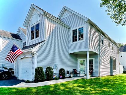 149 Windward Court S Port Jefferson, NY 11777