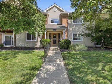 1501 Lake Pointe Way, Centerville, OH 45459