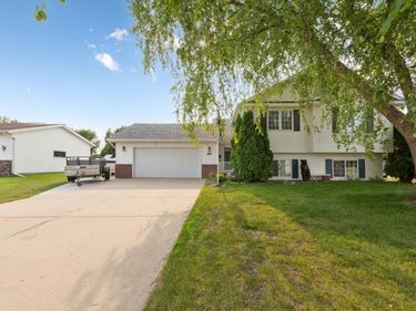 630 Morning Drive, Owatonna, MN 55060