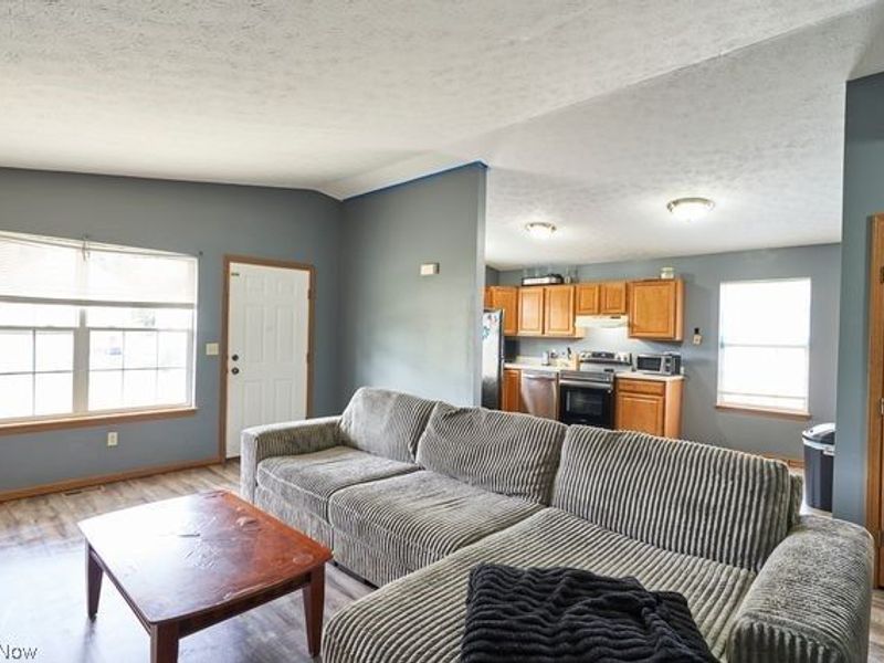 1843 Springfield Center Rd, Akron, OH 44312 Photo 13