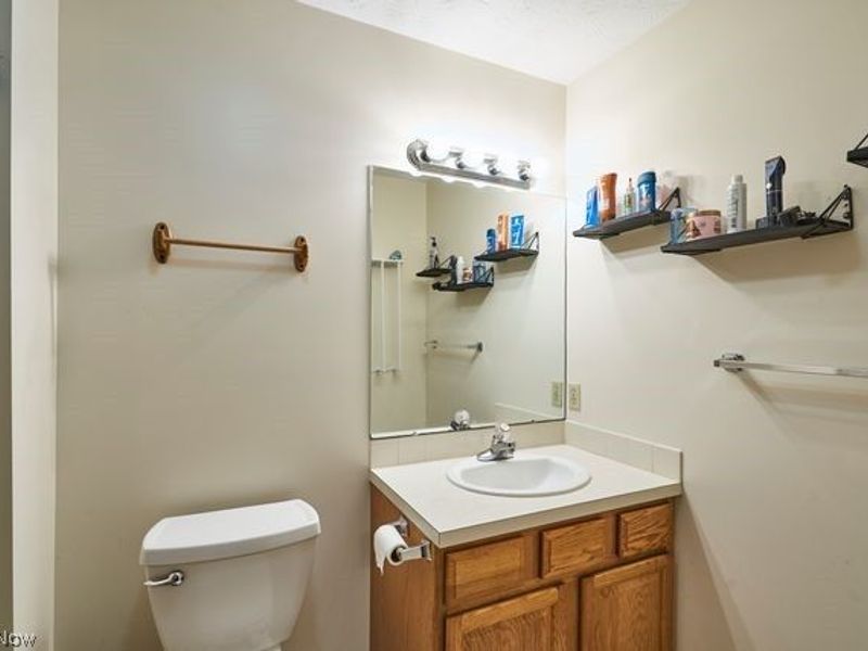 1843 Springfield Center Rd, Akron, OH 44312 Photo 16