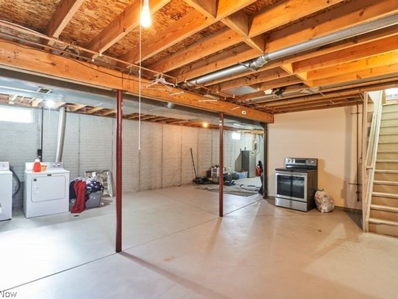 1843 Springfield Center Rd, Akron, OH 44312 Photo 23