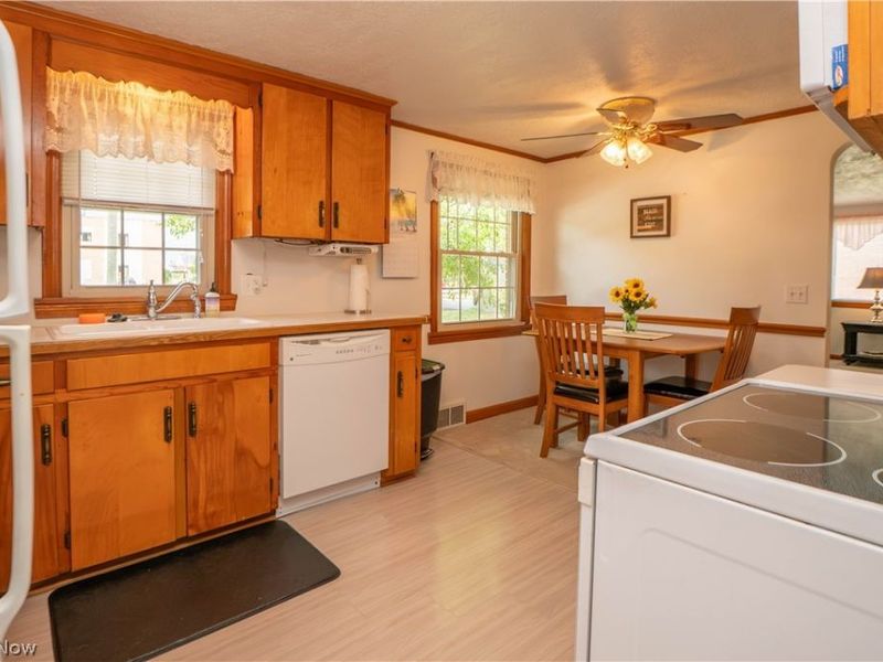 3516 7th Street SW, Canton, OH 44710 Photo 9