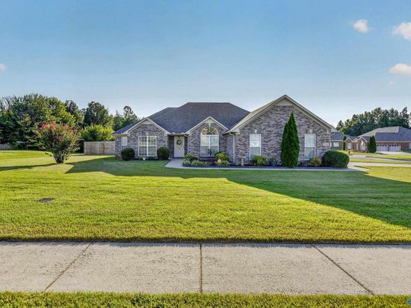15169 Lancelot Circle, Harvest, AL 35749