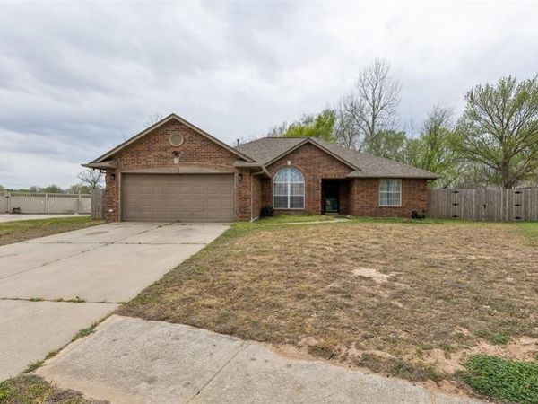 3616 Maggie Circle, Norman, OK 73072