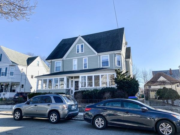 101 Magoun Ave, Unit 101, Medford, MA 02155
