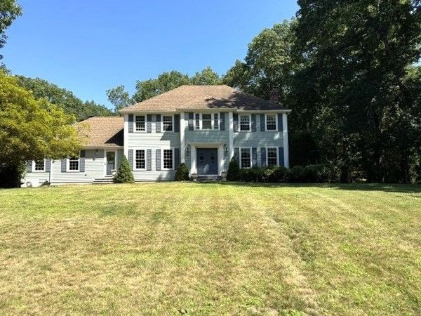61 Carlton Ln, Unit 1, North Andover, MA 01845
