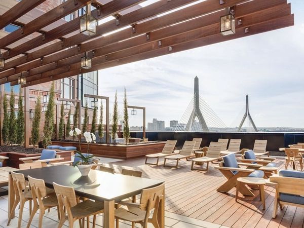 100 Lovejoy Wharf, Unit 6-C, Boston, MA 02114