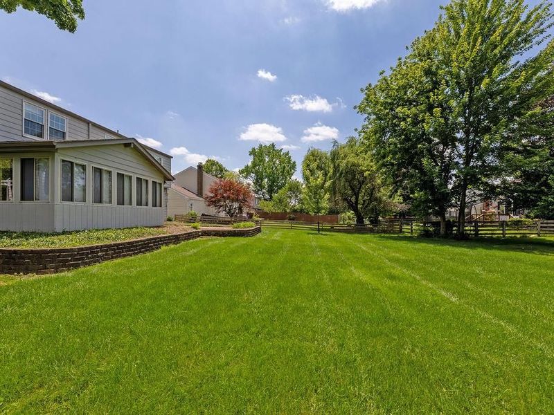 977 Danvers Avenue , Westerville, OH 43081 Photo 59