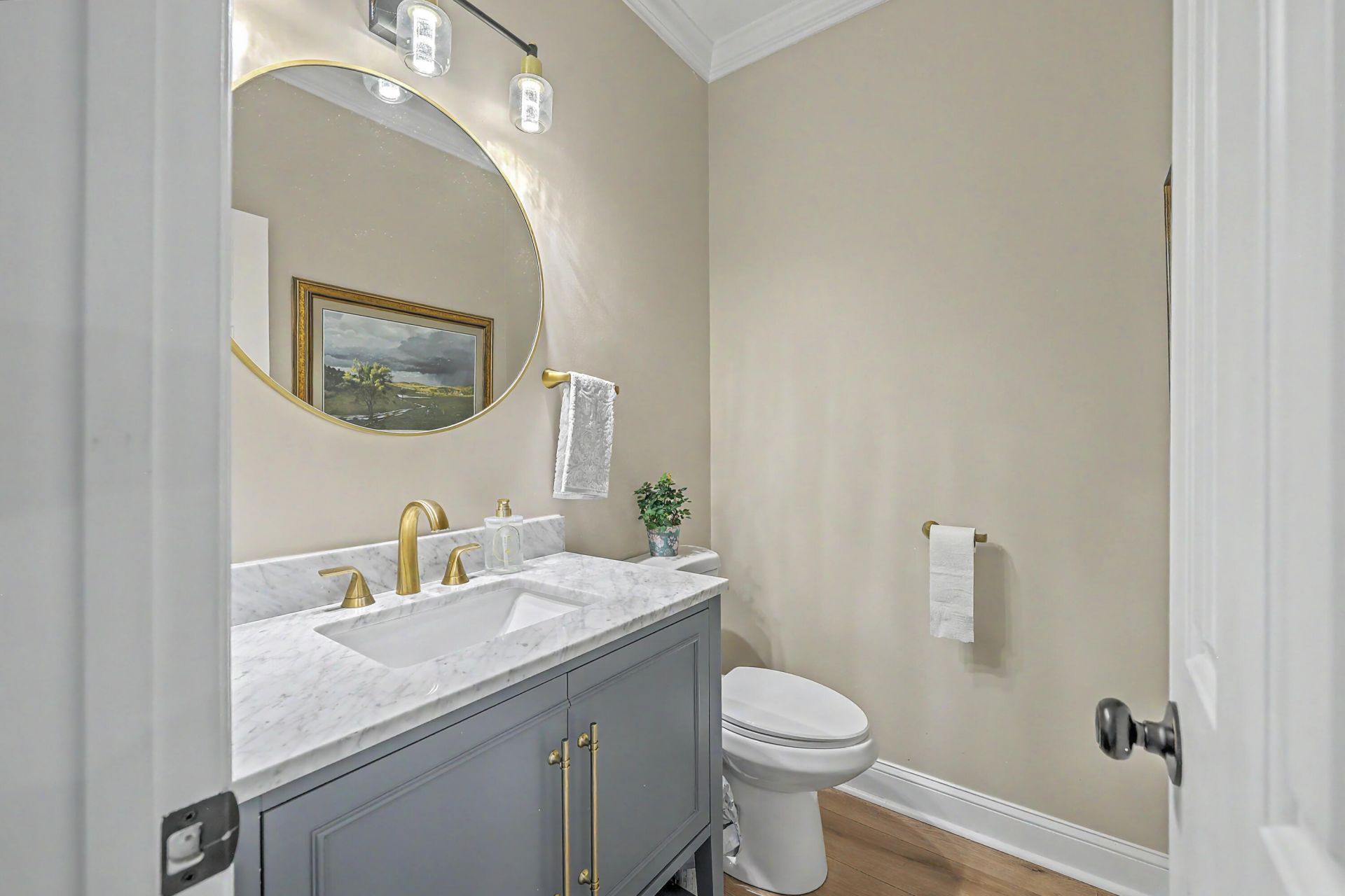 203 N Pembroke Drive Photo 14