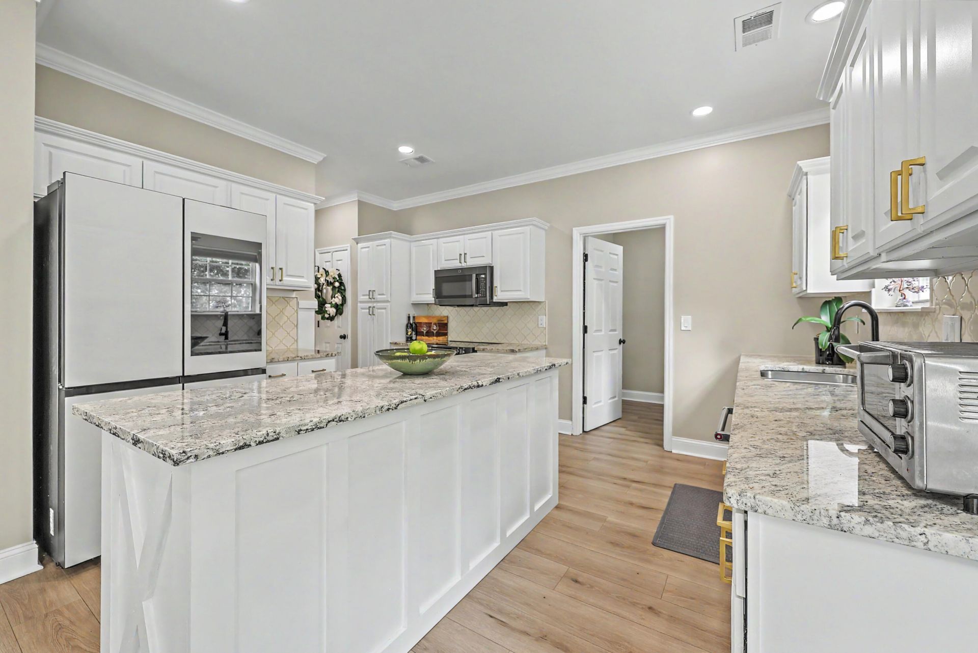 203 N Pembroke Drive Photo 15