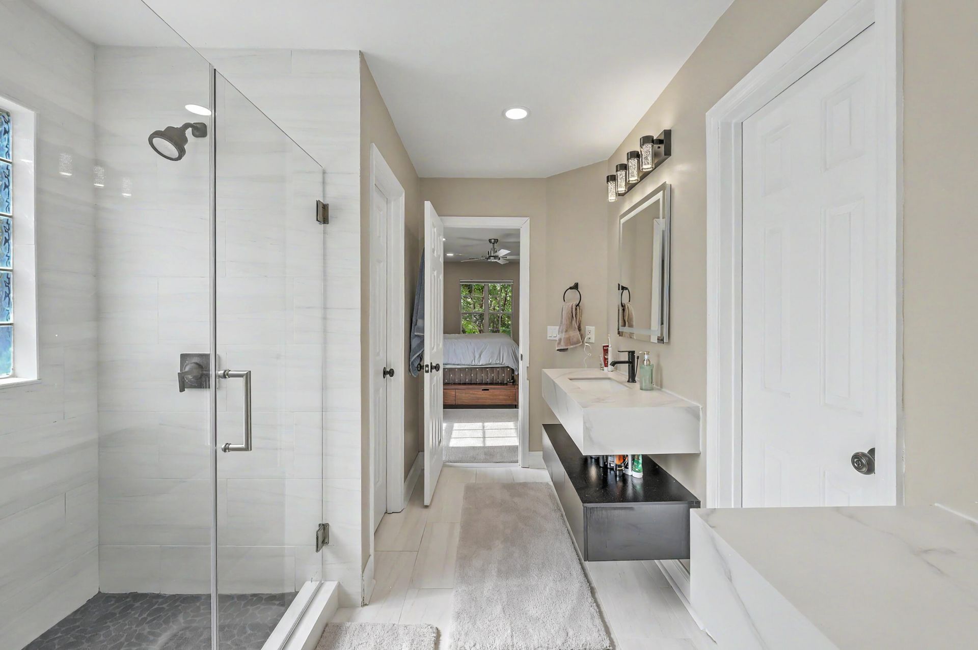 203 N Pembroke Drive Photo 33