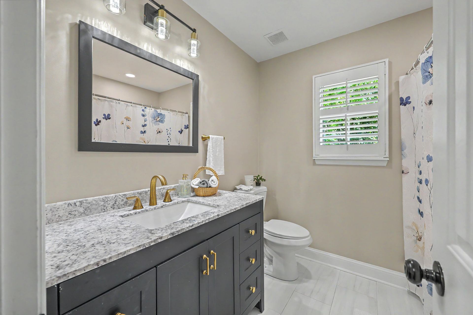 203 N Pembroke Drive Photo 37