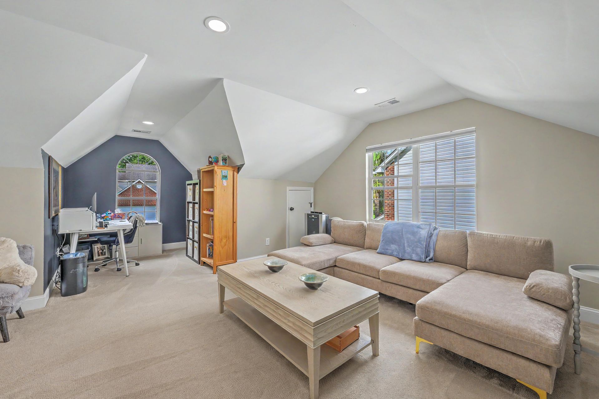 203 N Pembroke Drive Photo 39