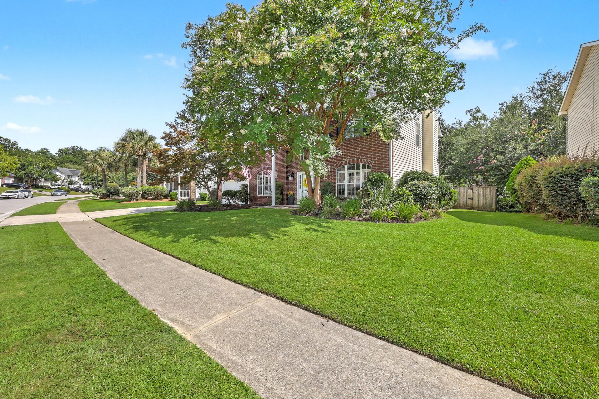 203 N Pembroke Drive Photo 5