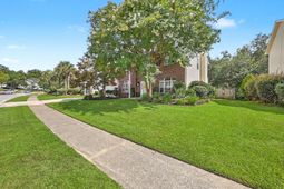 203 N Pembroke Drive photo 4