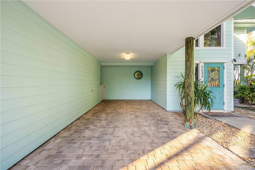 5644 SE Harbor Terrace, Stuart, FL 34997 Photo
