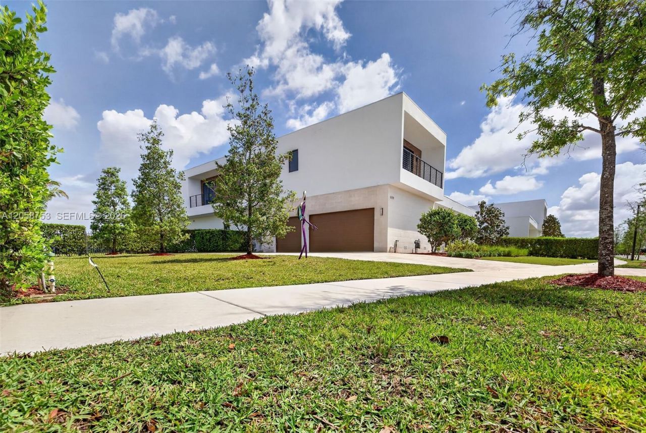 16709 N Botaniko Dr N , Weston, FL 33326 Photo
