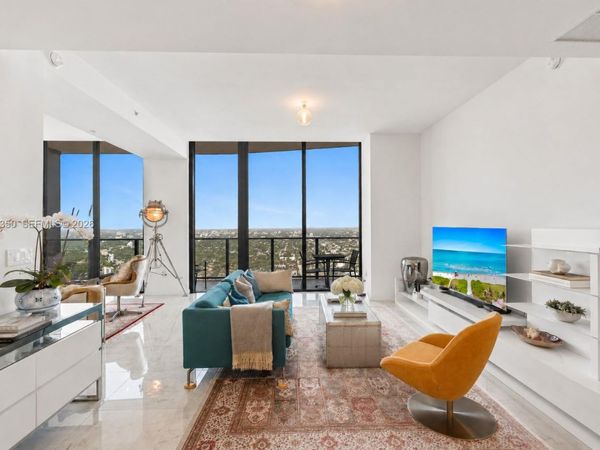 1000 Brickell , Unit PH6106, Miami, FL 33131
