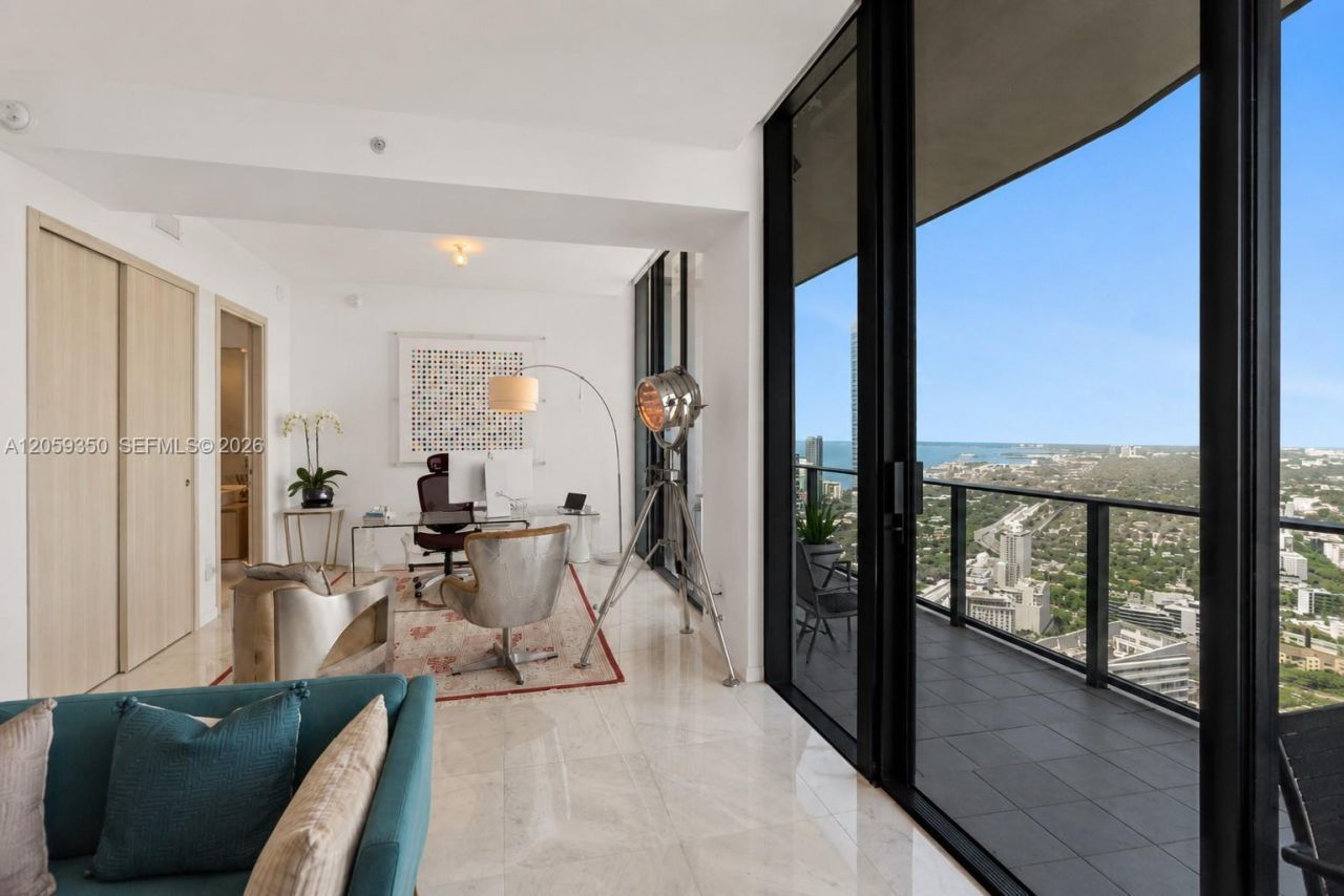 1000 Brickell, Unit PH6106, Miami, FL 33131 Photo