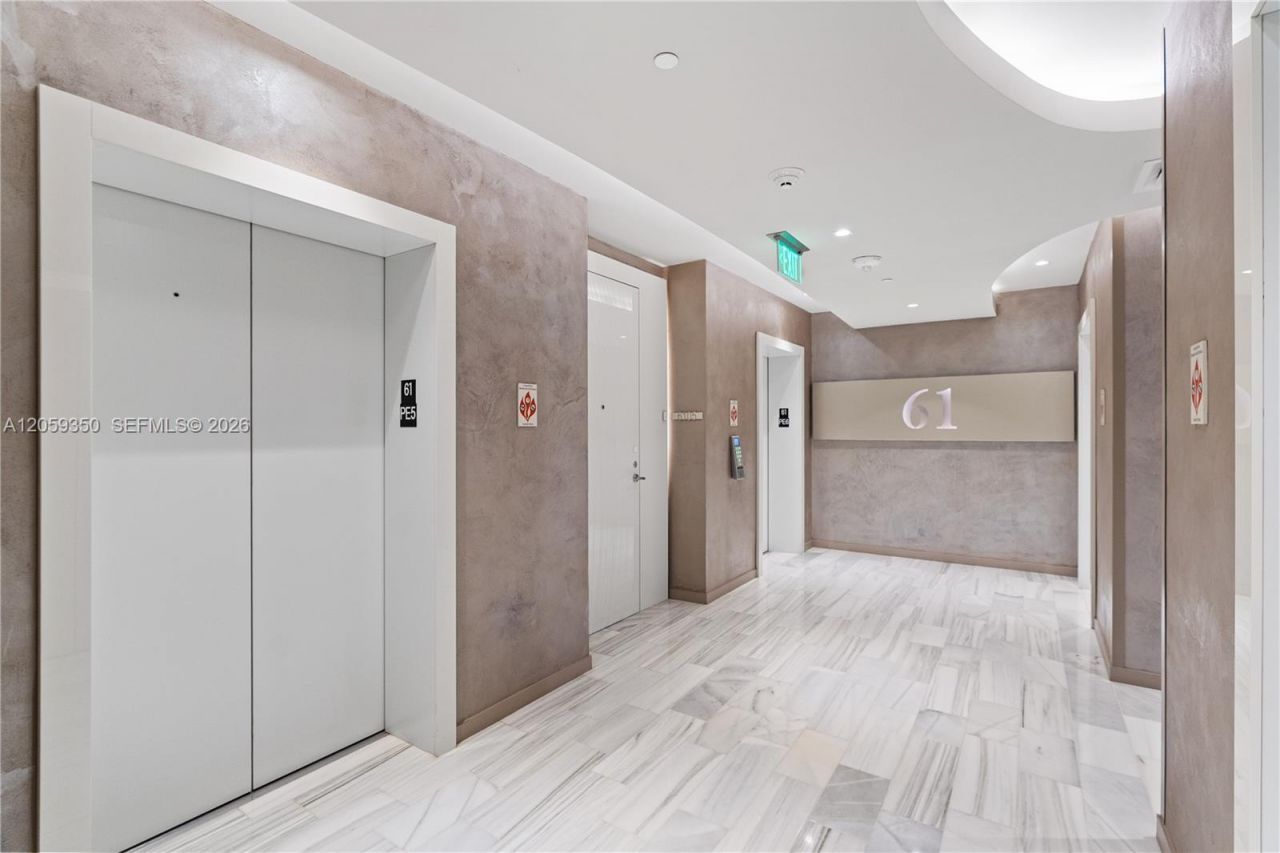 1000 Brickell, Unit PH6106, Miami, FL 33131 Photo