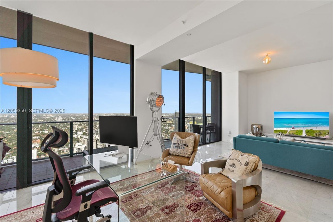 1000 Brickell, Unit PH6106, Miami, FL 33131 Photo