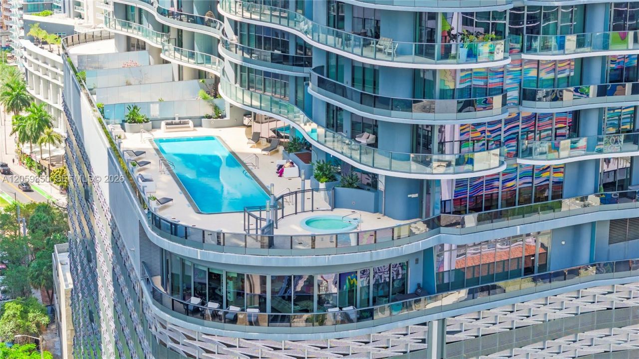 1000 Brickell, Unit PH6106, Miami, FL 33131 Photo